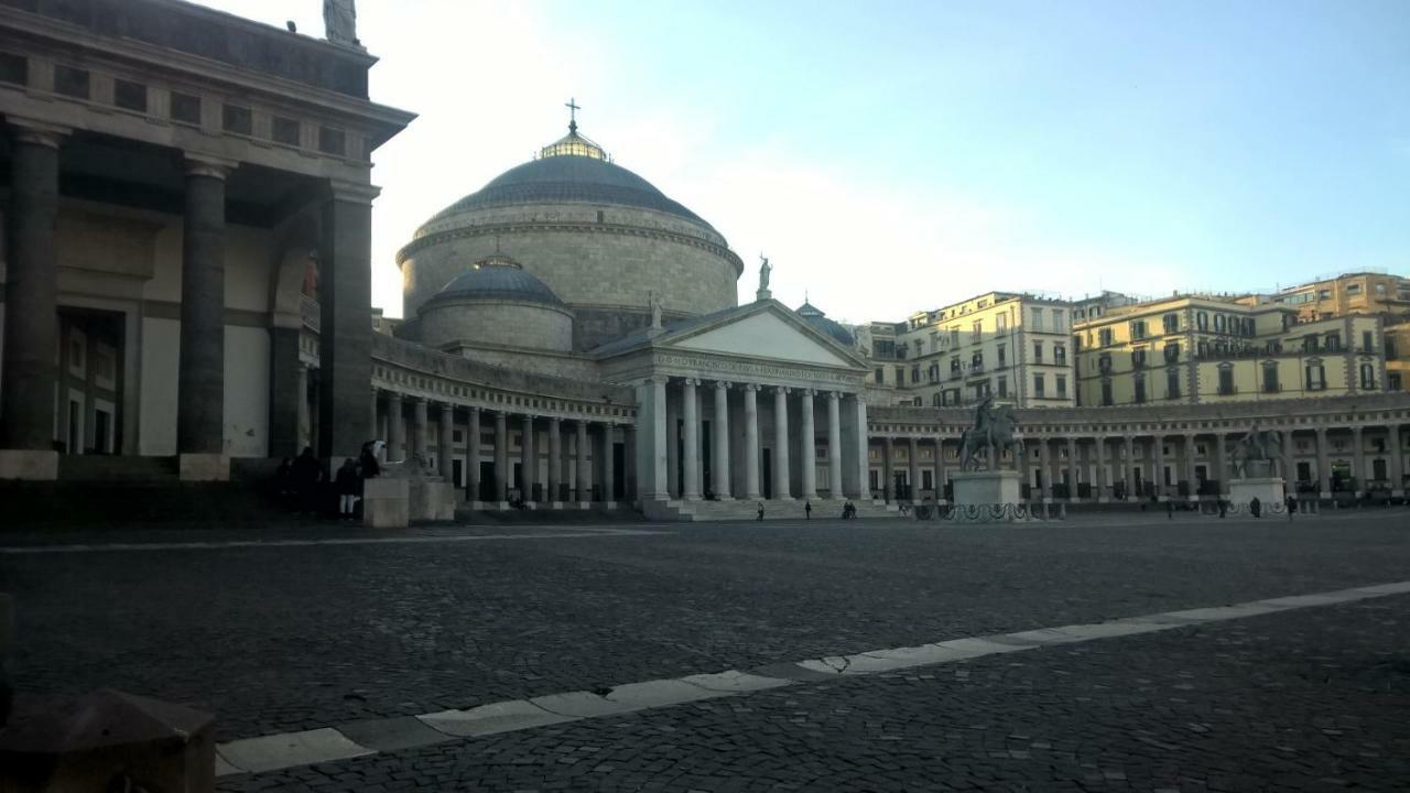 Simy 2* Napoli
